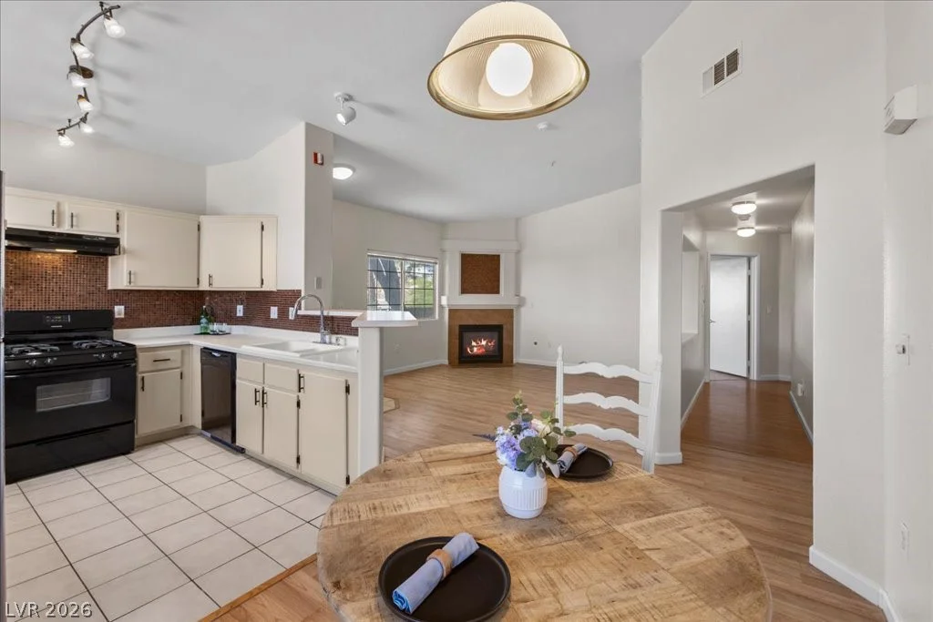 1881 Alexander, North Las Vegas, NV 89032