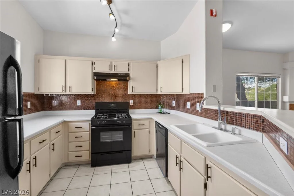 1881 Alexander, North Las Vegas, NV 89032