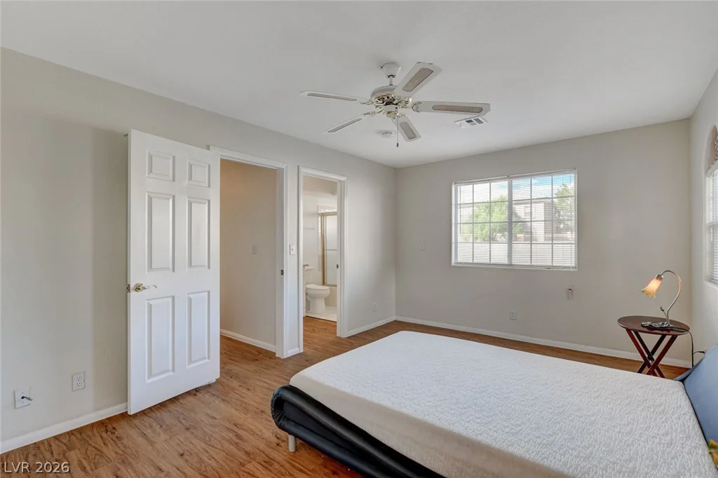6812 Elm Creek, Las Vegas, NV 89108