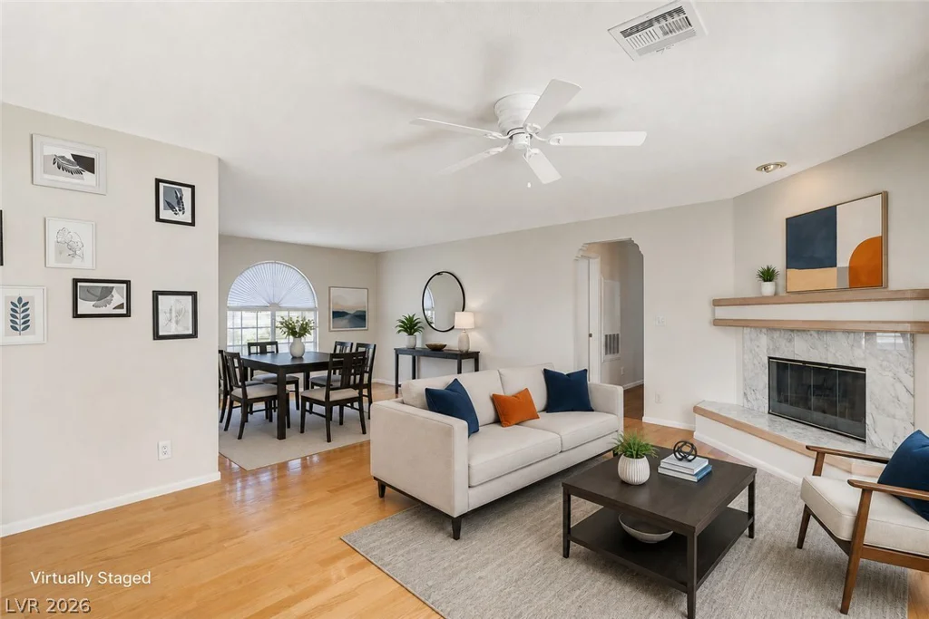 6812 Elm Creek, Las Vegas, NV 89108