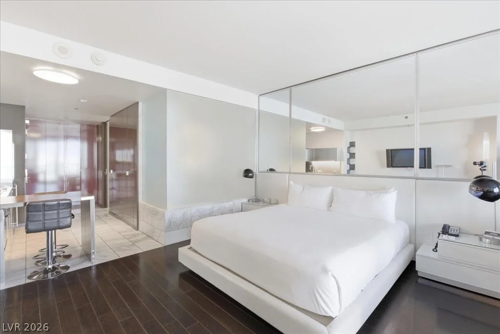 4381 FLAMINGO, Las Vegas, NV 89103