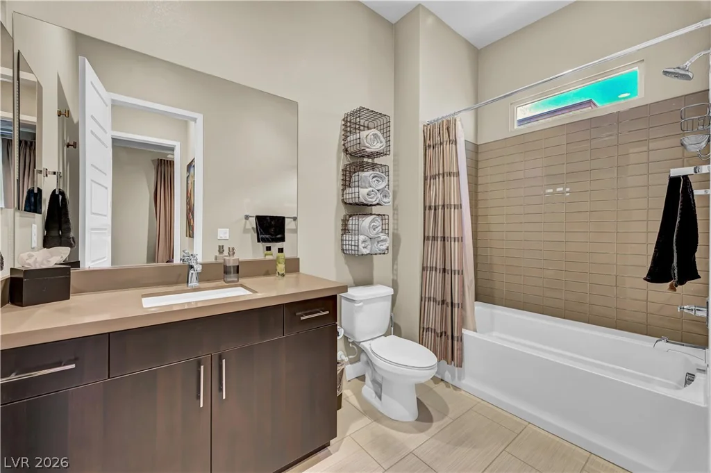 1257 Venue, Las Vegas, NV 89135