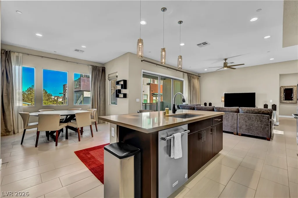 1257 Venue, Las Vegas, NV 89135