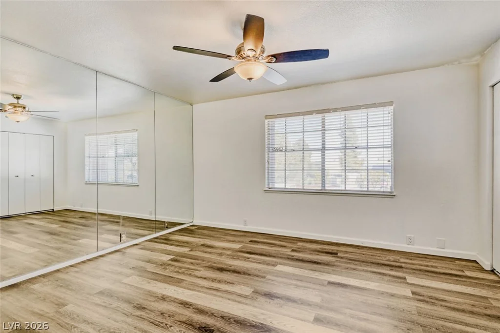 1125 Vegas Valley, Las Vegas, NV 89109