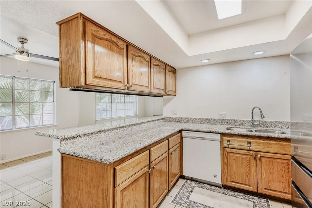 1125 Vegas Valley, Las Vegas, NV 89109