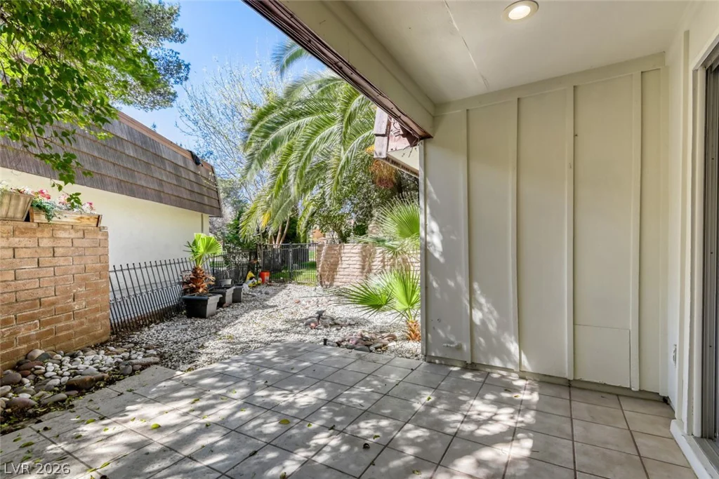 1125 Vegas Valley, Las Vegas, NV 89109