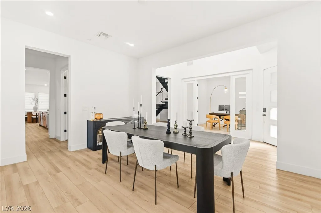 194 Harris Peak, Las Vegas, NV 89138