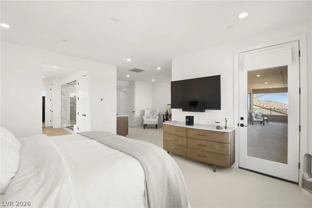 194 Harris Peak, Las Vegas, NV 89138