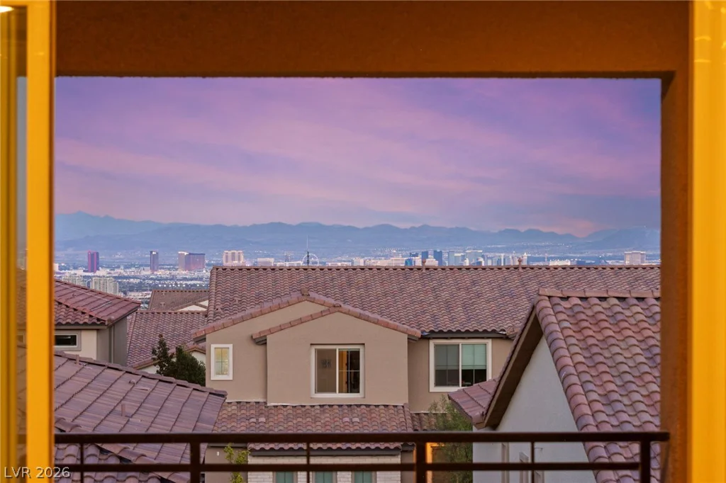 194 Harris Peak, Las Vegas, NV 89138