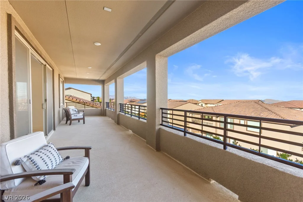 194 Harris Peak, Las Vegas, NV 89138