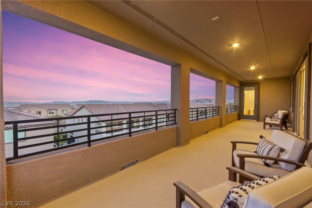 194 Harris Peak, Las Vegas, NV 89138