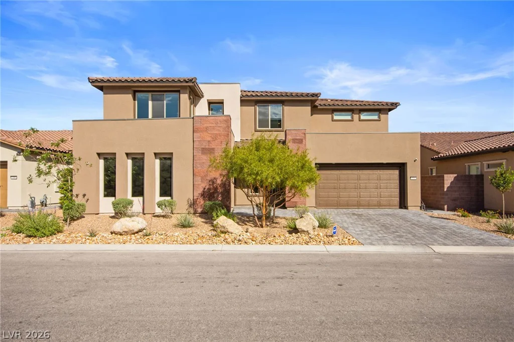 194 Harris Peak, Las Vegas, NV 89138