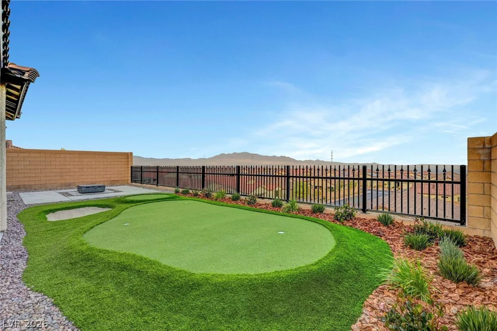 6502 Corsari Ridge, Las Vegas, NV 89166