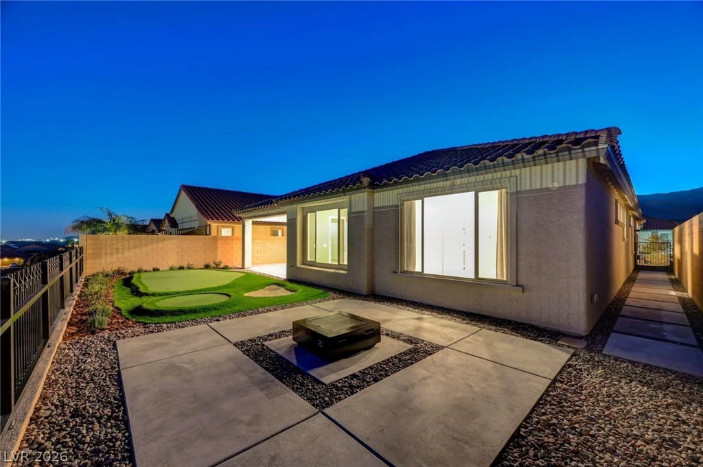 6502 Corsari Ridge, Las Vegas, NV 89166