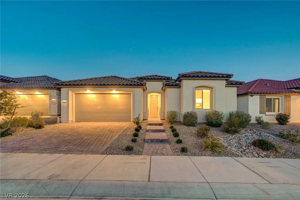 6502 Corsari Ridge, Las Vegas, NV 89166