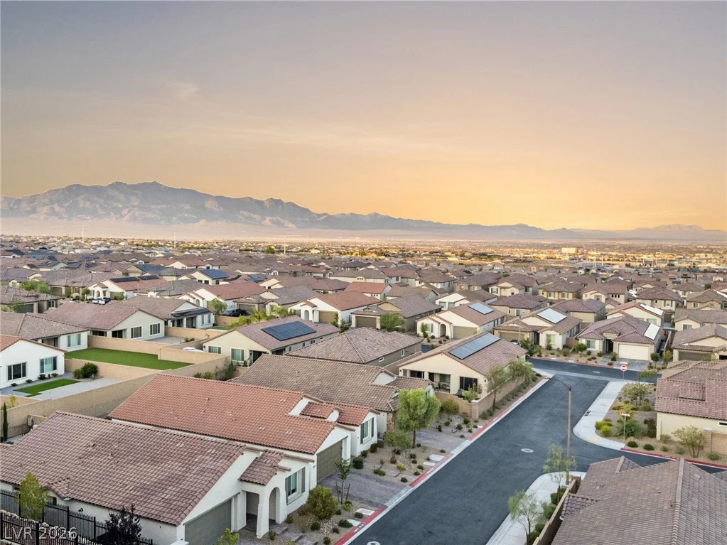 6502 Corsari Ridge, Las Vegas, NV 89166