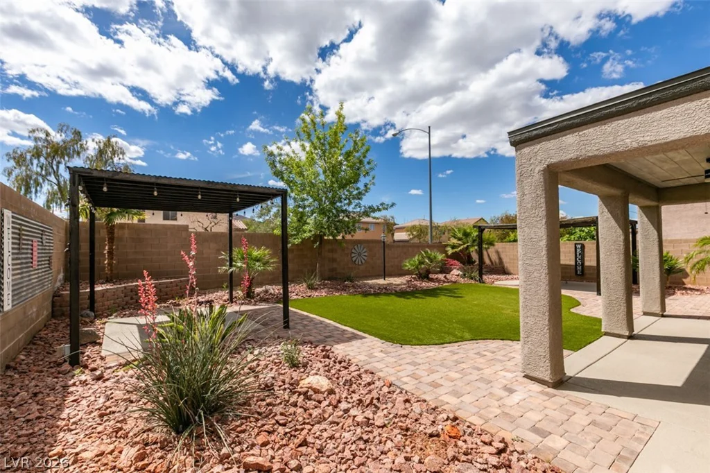 1129 Emanuel, Henderson, NV 89002