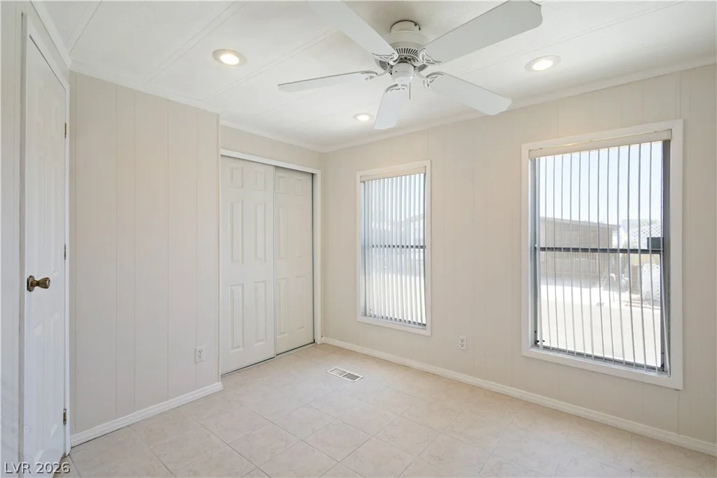 4641 Royal Ridge, Las Vegas, NV 89103