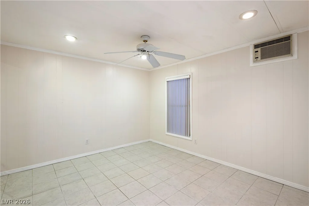 4641 Royal Ridge, Las Vegas, NV 89103