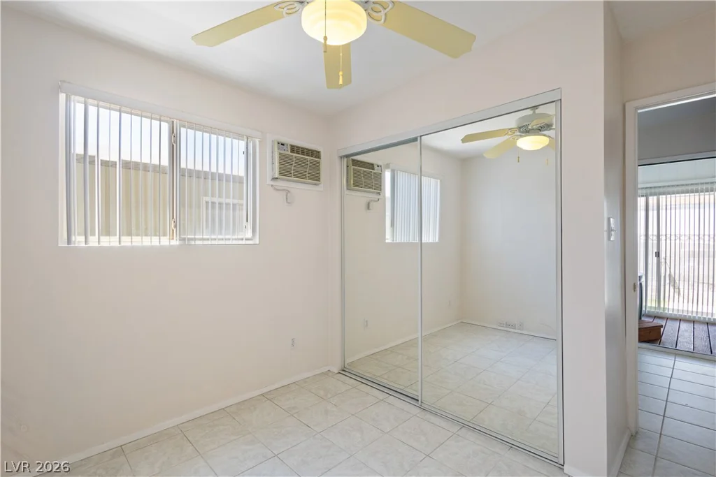 4641 Royal Ridge, Las Vegas, NV 89103