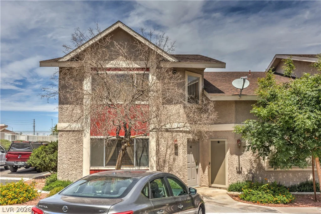 100 Crestline, Las Vegas, NV 89107