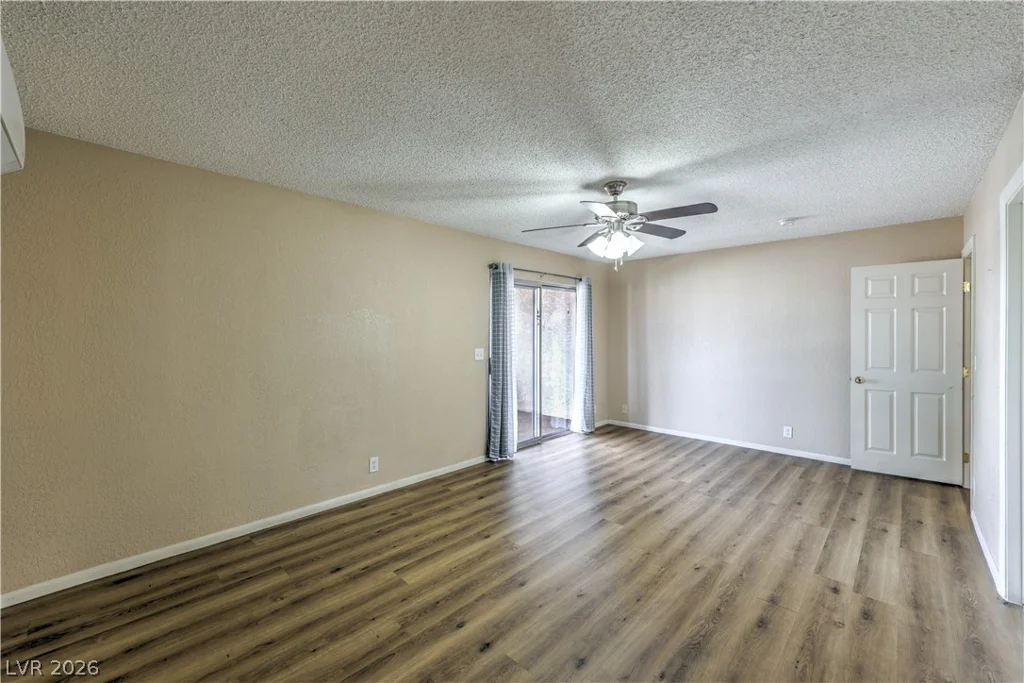 100 Crestline, Las Vegas, NV 89107