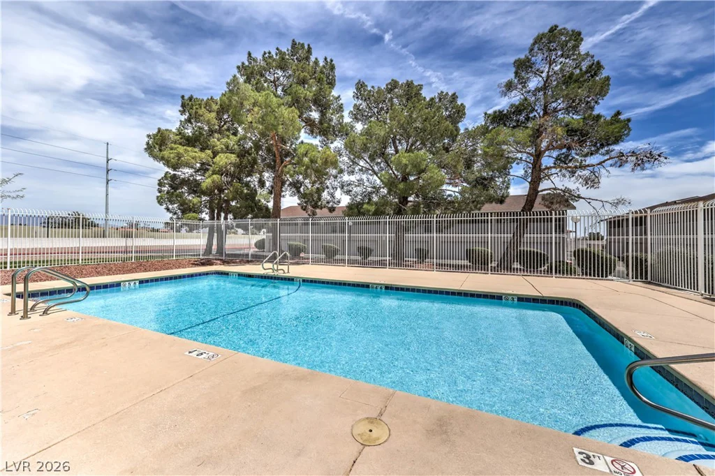 100 Crestline, Las Vegas, NV 89107