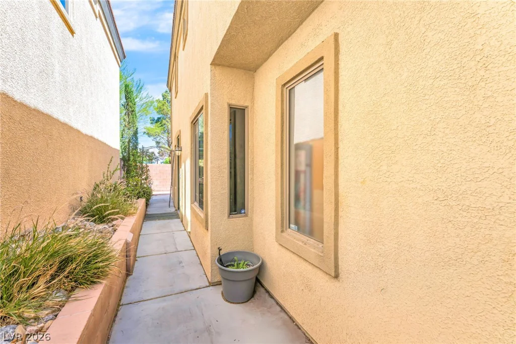 32 Yellow Flame, North Las Vegas, NV 89084