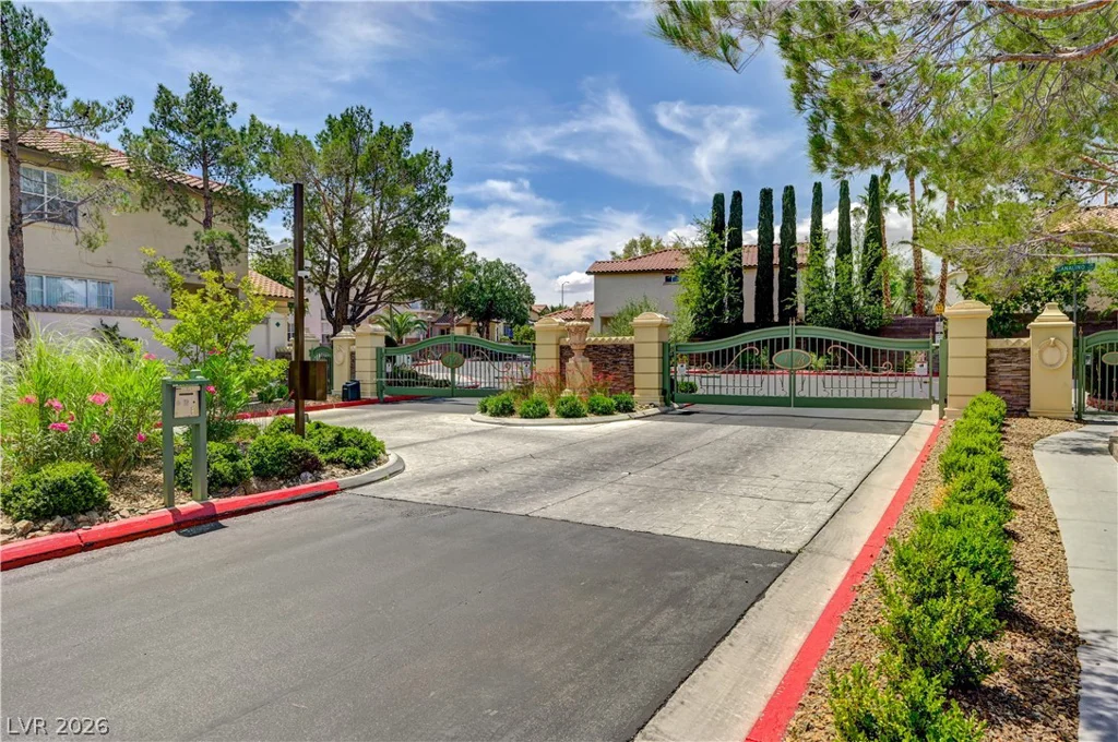1021 Olive Mill, Las Vegas, NV 89134