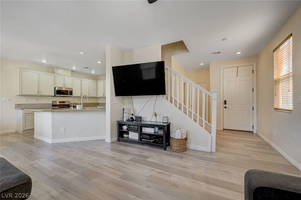 1350 Grass Creek, Henderson, NV 89012