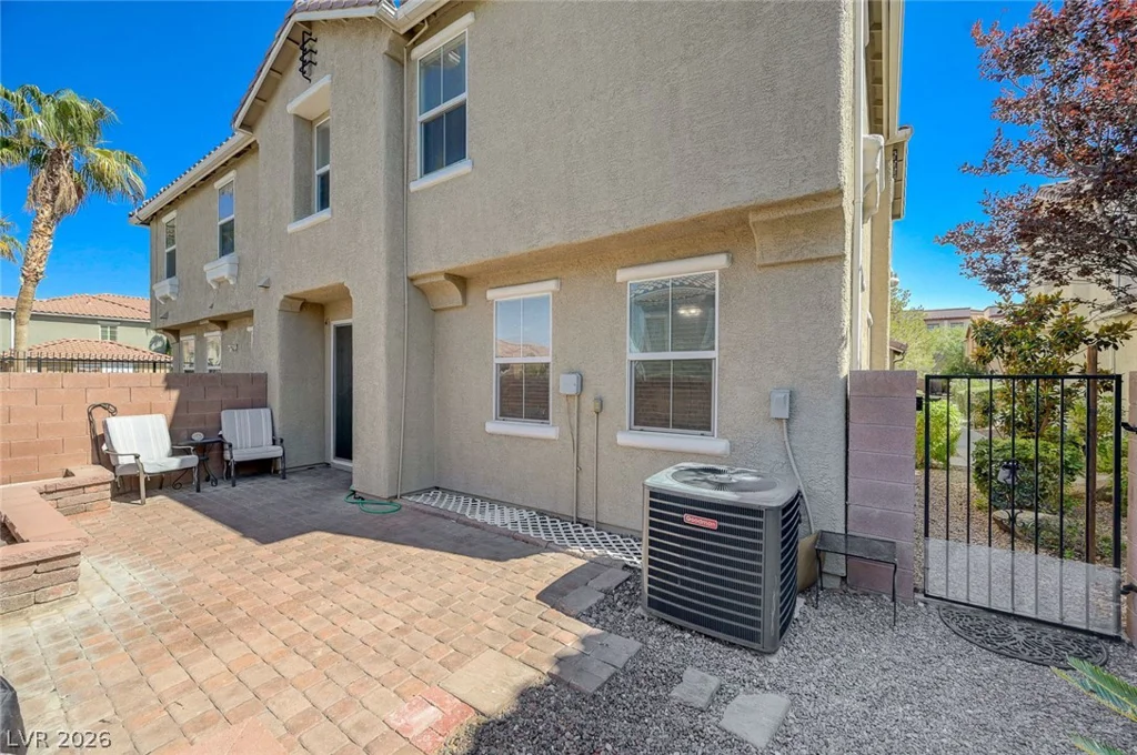 1350 Grass Creek, Henderson, NV 89012