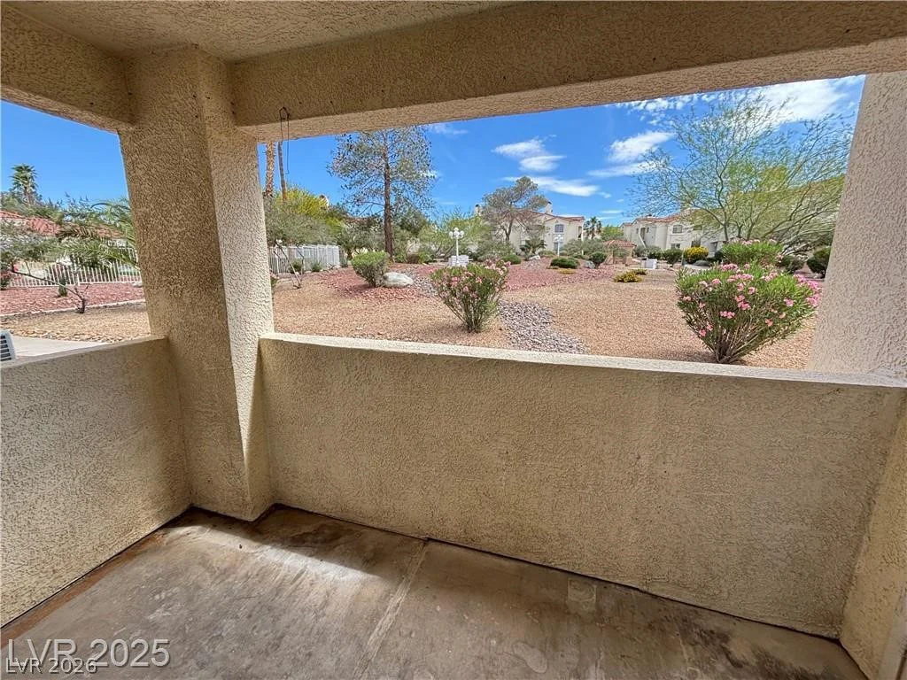 698 Racetrack, Henderson, NV 89015