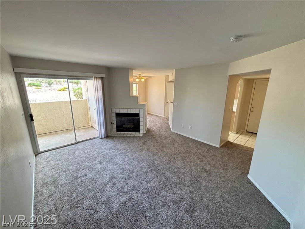 698 Racetrack, Henderson, NV 89015