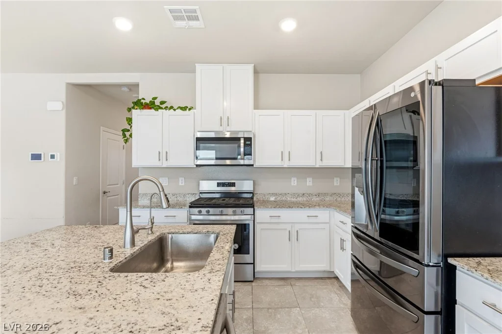 7804 Rachelis, North Las Vegas, NV 89084