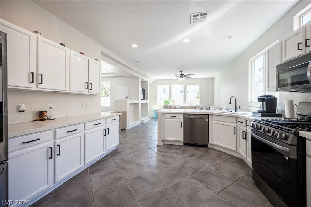 7609 Eminence, Las Vegas, NV 89131