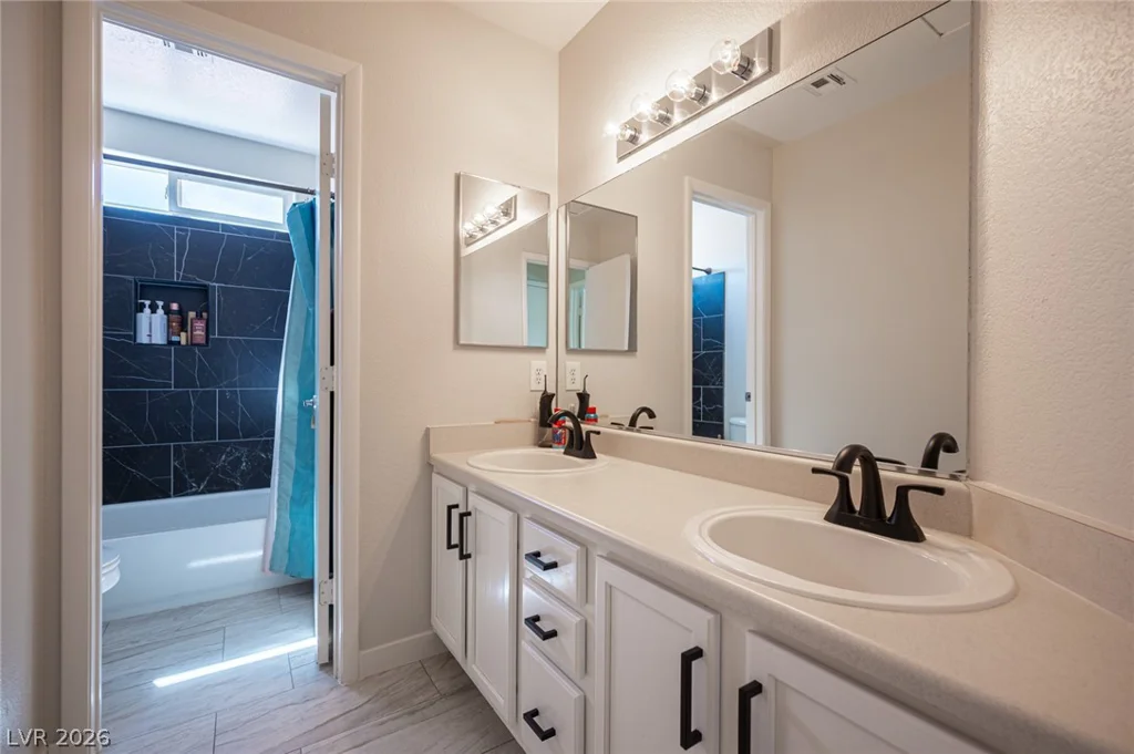 7609 Eminence, Las Vegas, NV 89131