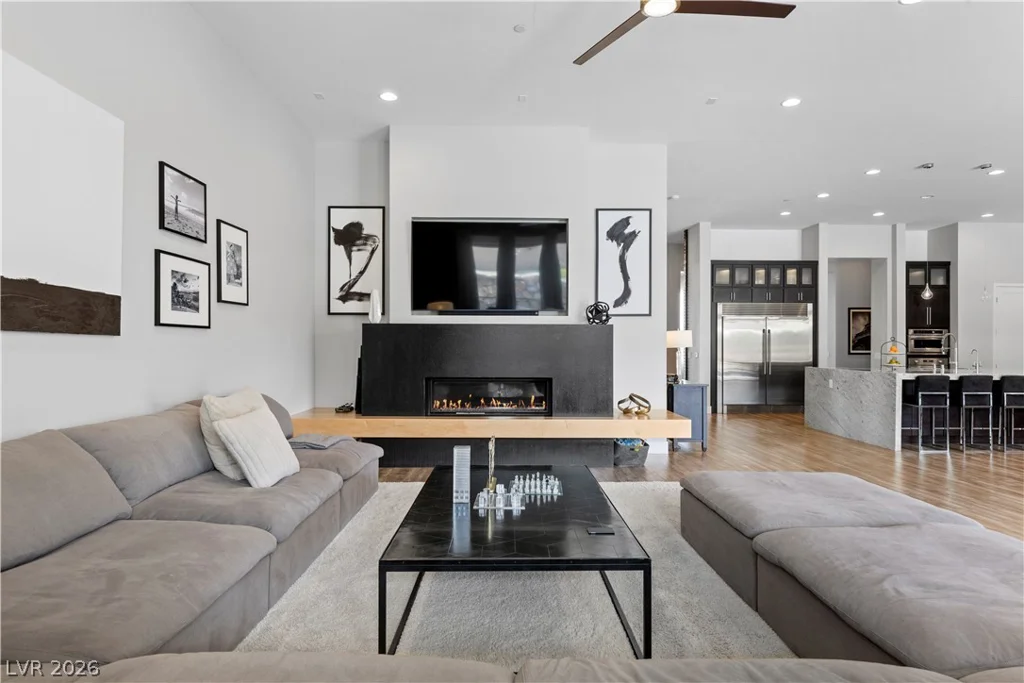 311 Lookout, Henderson, NV 89002