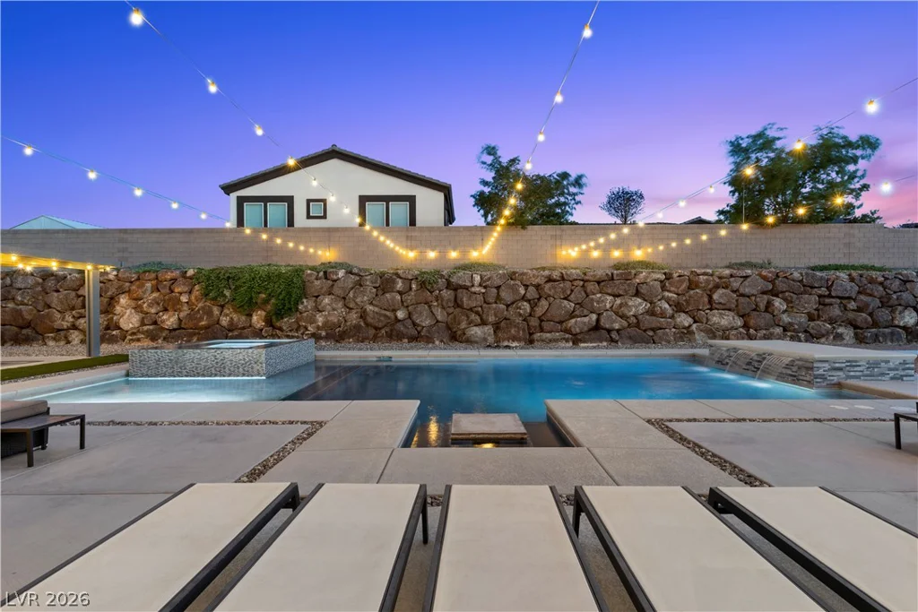 311 Lookout, Henderson, NV 89002