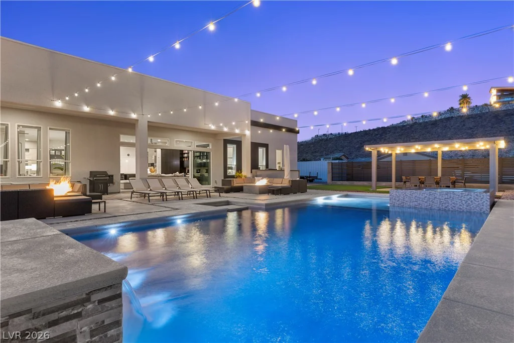 311 Lookout, Henderson, NV 89002