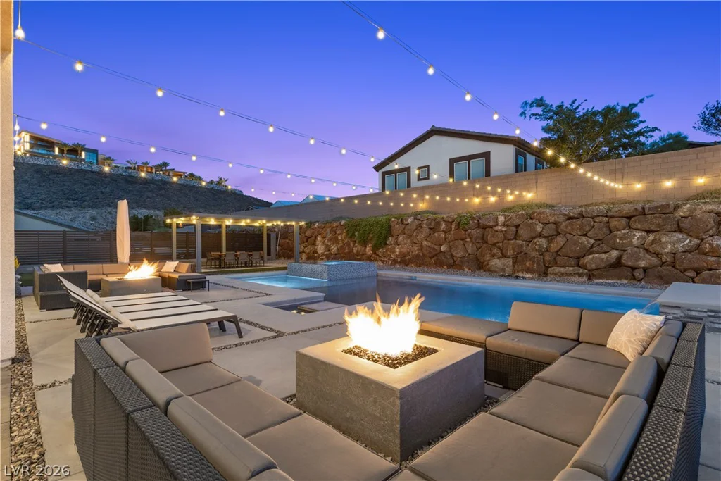 311 Lookout, Henderson, NV 89002