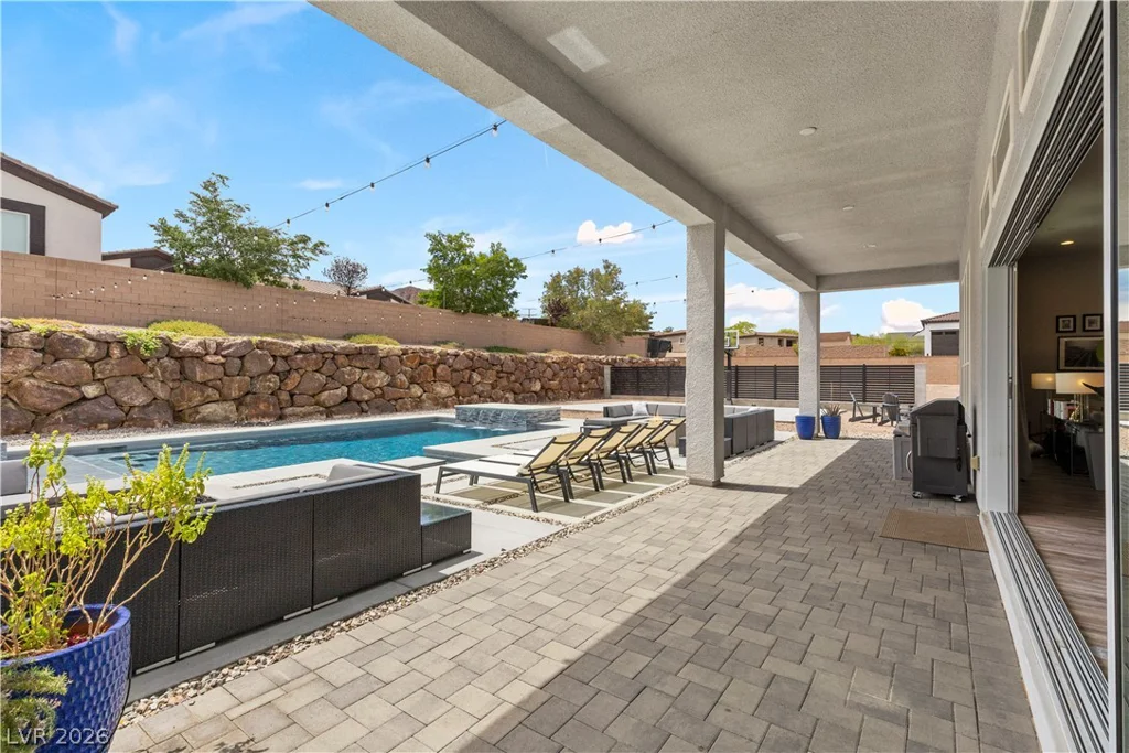 311 Lookout, Henderson, NV 89002