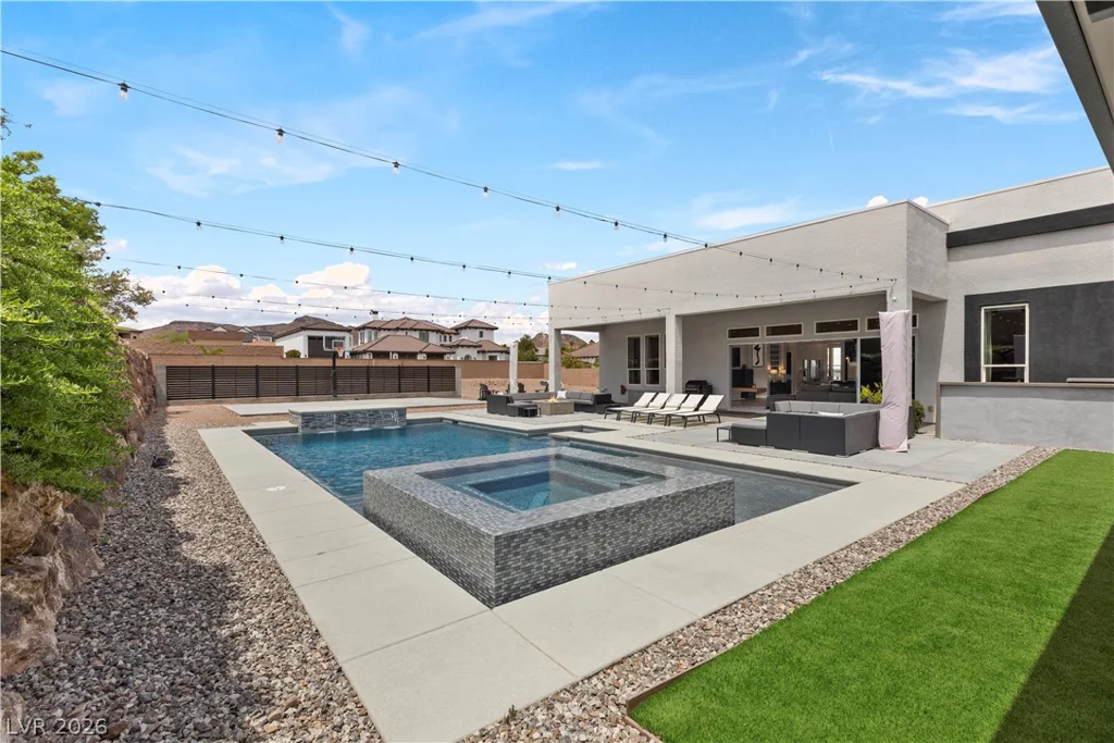 311 Lookout, Henderson, NV 89002