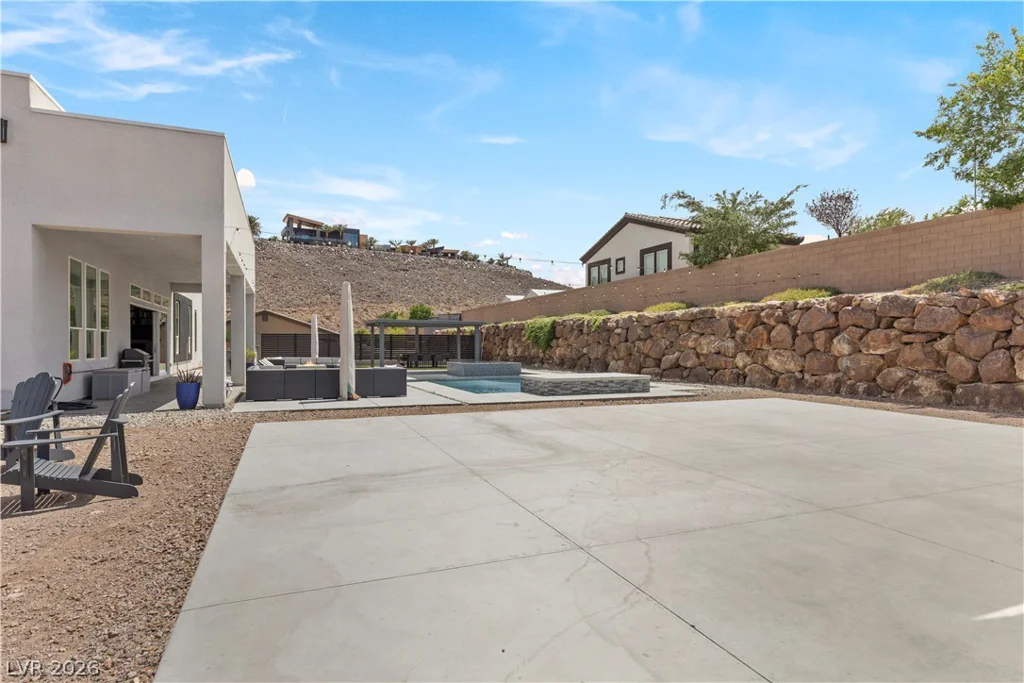 311 Lookout, Henderson, NV 89002