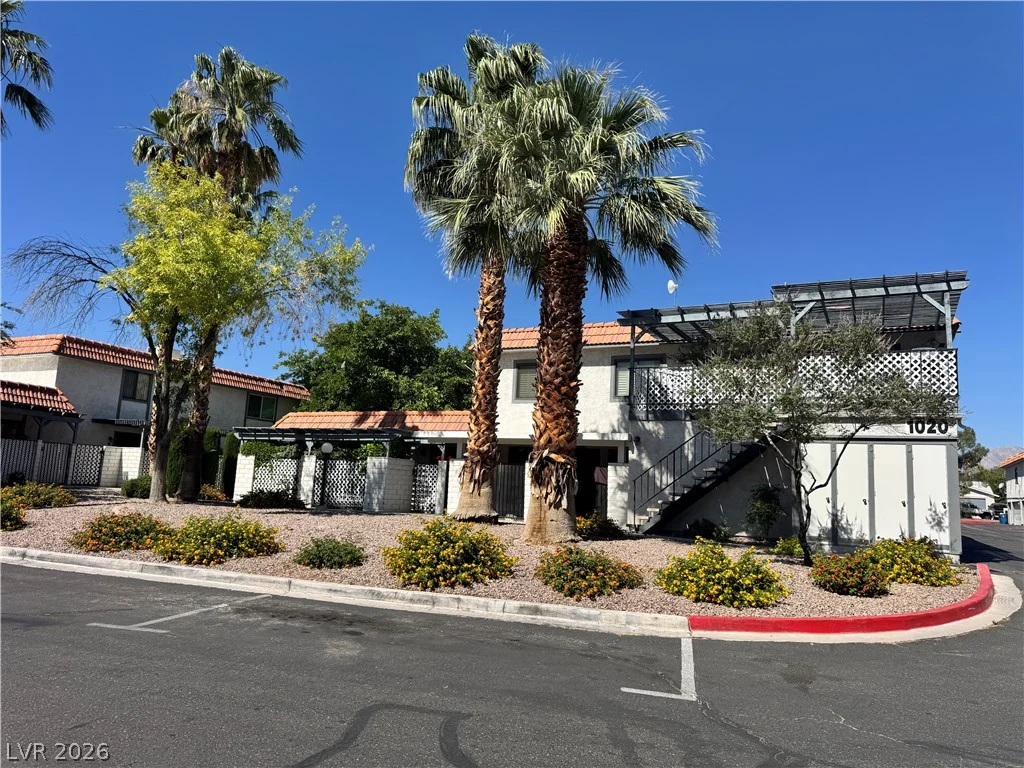 1016 Willow Tree, Las Vegas, NV 89128