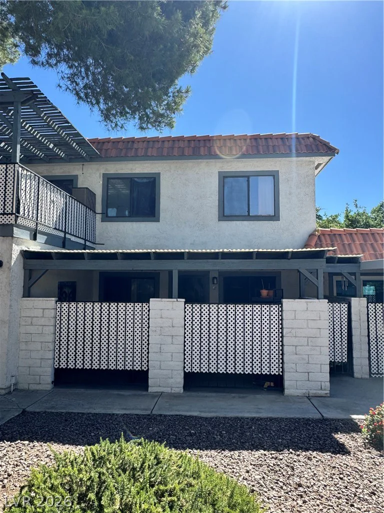 1016 Willow Tree, Las Vegas, NV 89128