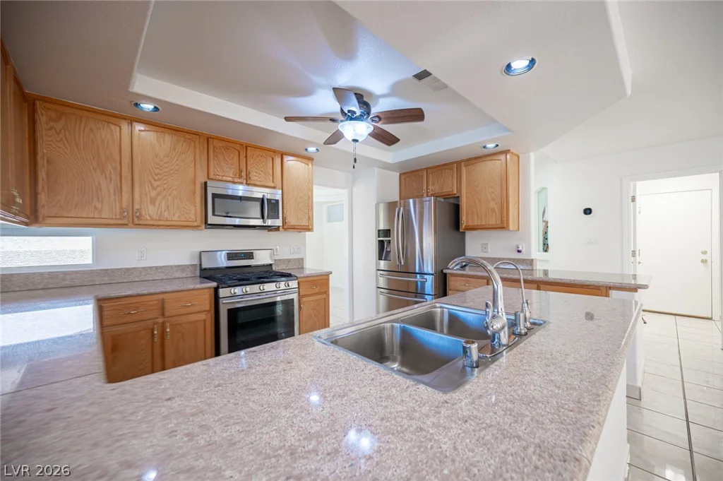 10761 Spruce Bough, Las Vegas, NV 89183