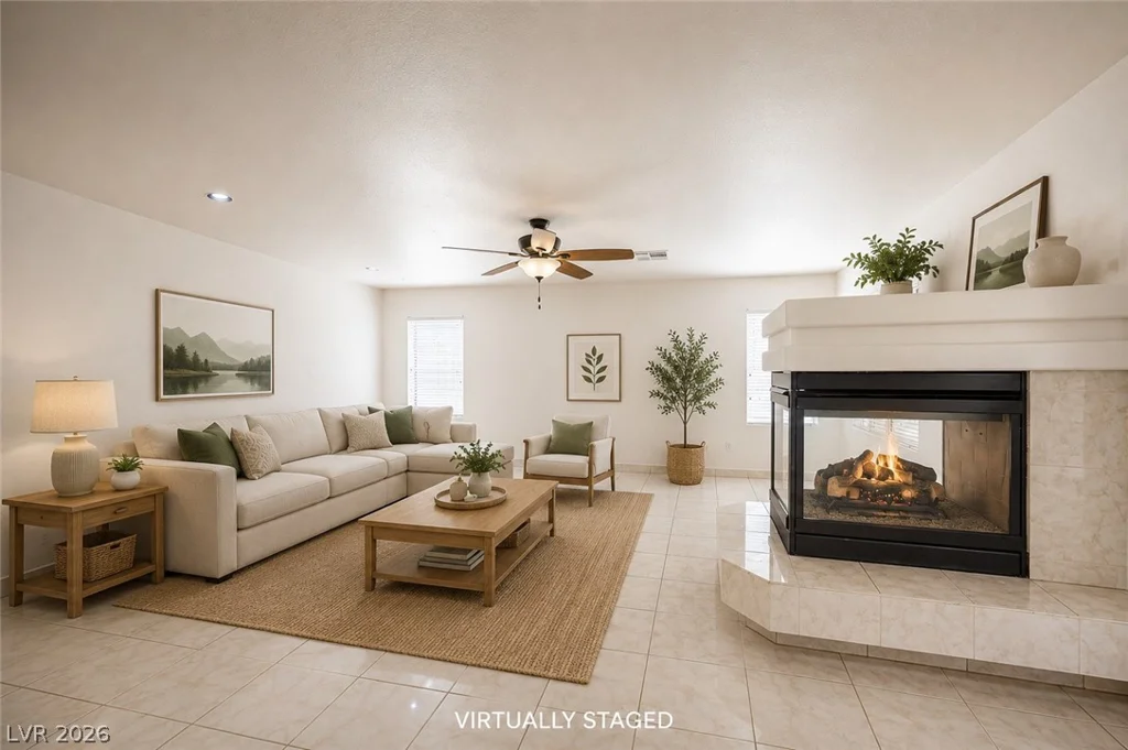 10761 Spruce Bough, Las Vegas, NV 89183