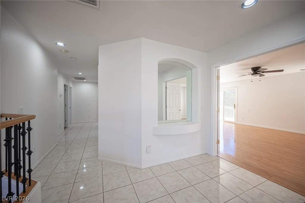 10761 Spruce Bough, Las Vegas, NV 89183