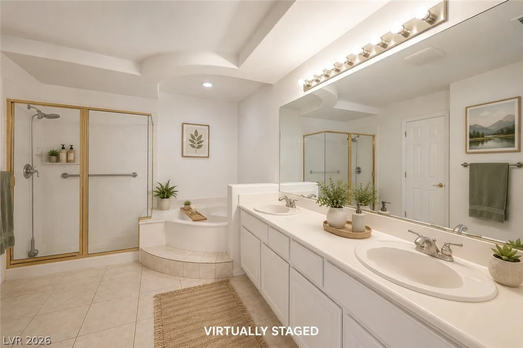 10761 Spruce Bough, Las Vegas, NV 89183