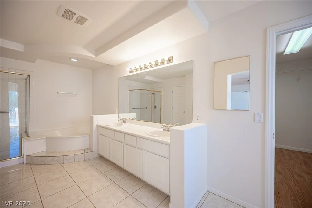 10761 Spruce Bough, Las Vegas, NV 89183